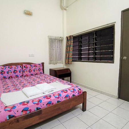 Star Lodge George Town Eksteriør billede